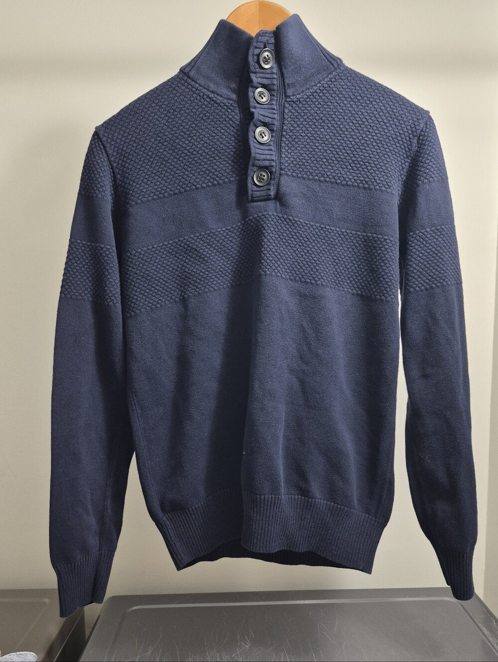 RW&CO. Navy Textured Button-Placket Turtleneck Sweater